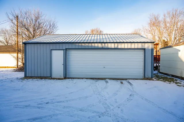 $165,000 | 129 Wisconsin Street, Mauston, WI 53948