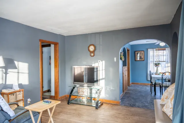 $165,000 | 129 Wisconsin Street, Mauston, WI 53948