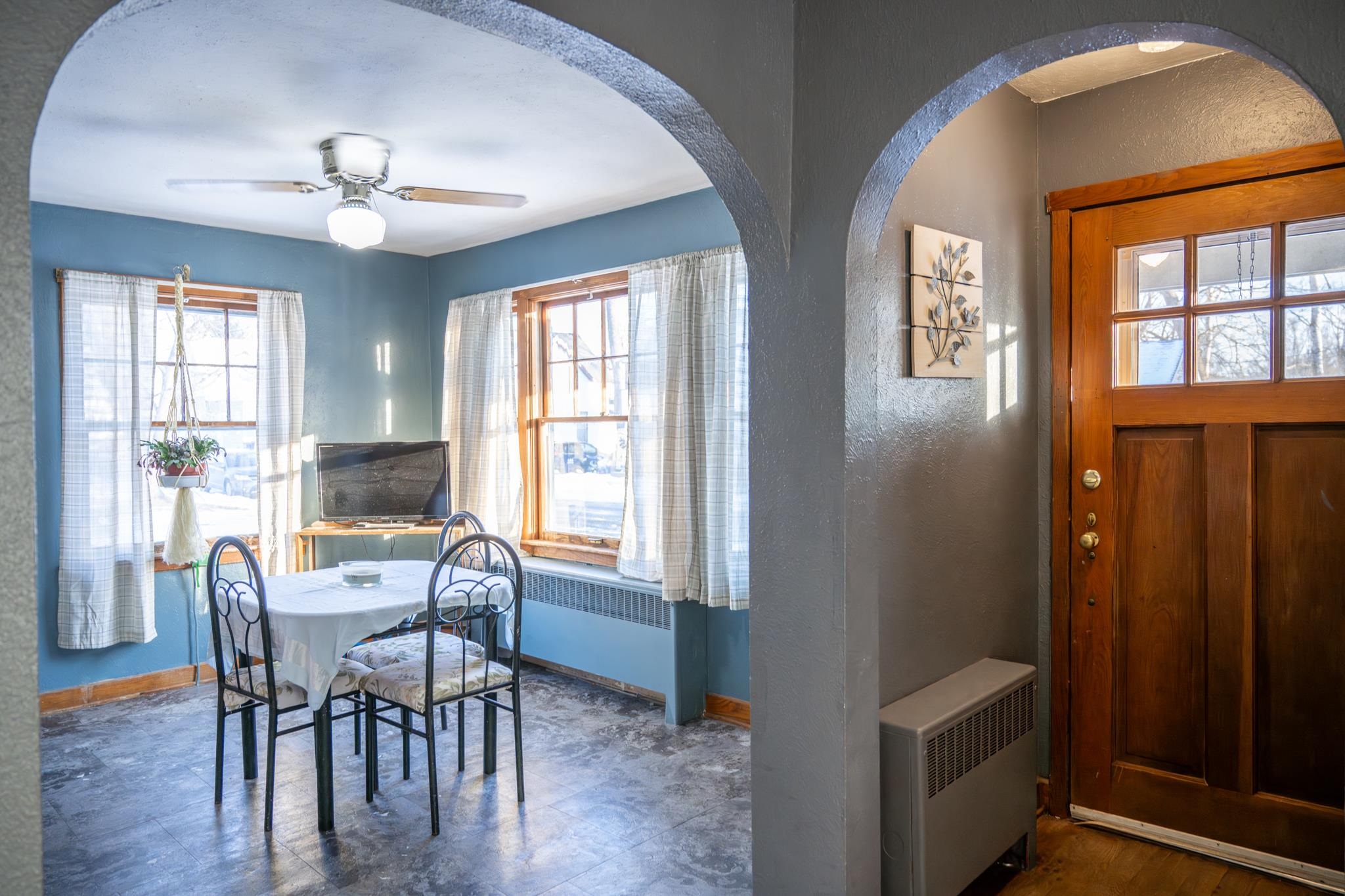 129 Wisconsin Street Mauston, WI 53948 - Photo 10 of 50