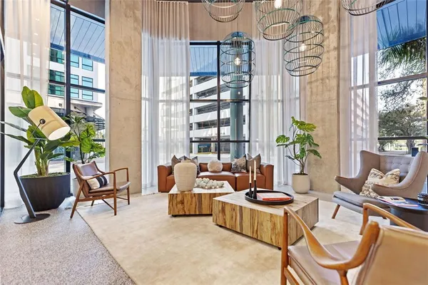 $3,433 | 1991 Main Street, Unit ASTER B5 DEN, Sarasota, FL 34236