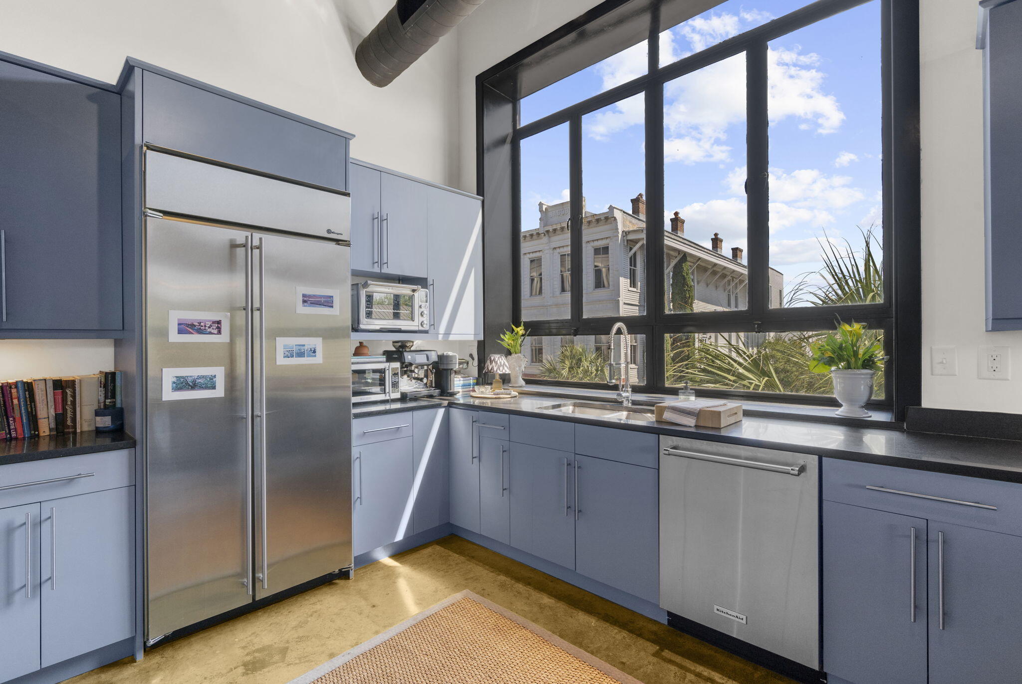 517 King Street, Unit 7 Charleston, SC 29403 - Photo 34 of 75 86-web-or-mls-DSC08618