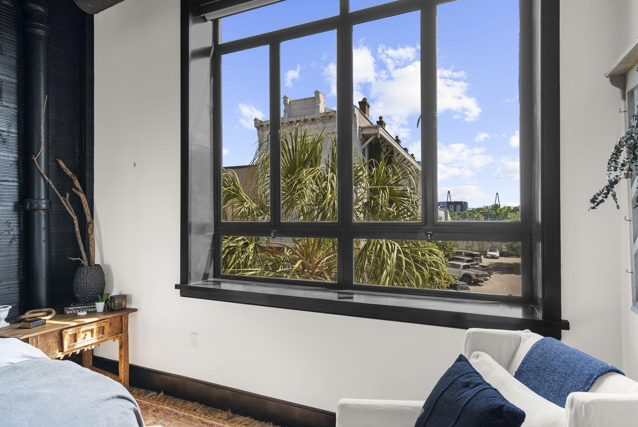 517 King Street, Unit 7 Charleston, SC 29403 - Photo 57 of 75 98-web-or-mls-DSC08737