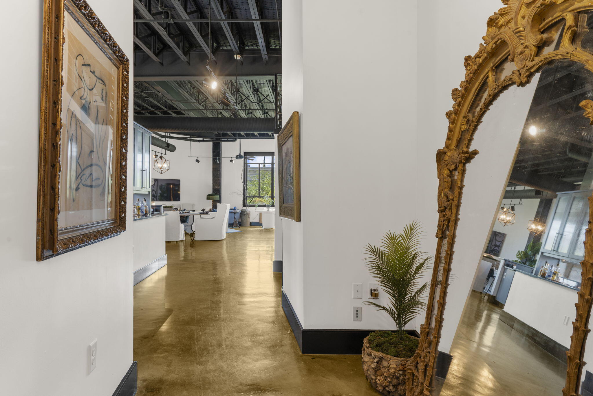 517 King Street, Unit 7 Charleston, SC 29403 - Photo 10 of 75 102-web-or-mls-DSC08768