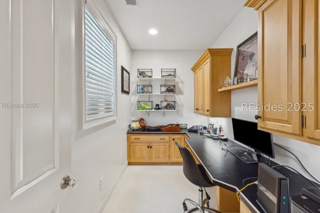 $750,000 | 66 Timber Lane, Hilton Head Island, SC 29926