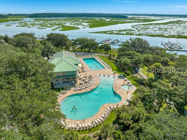 $750,000 | 66 Timber Lane, Hilton Head Island, SC 29926