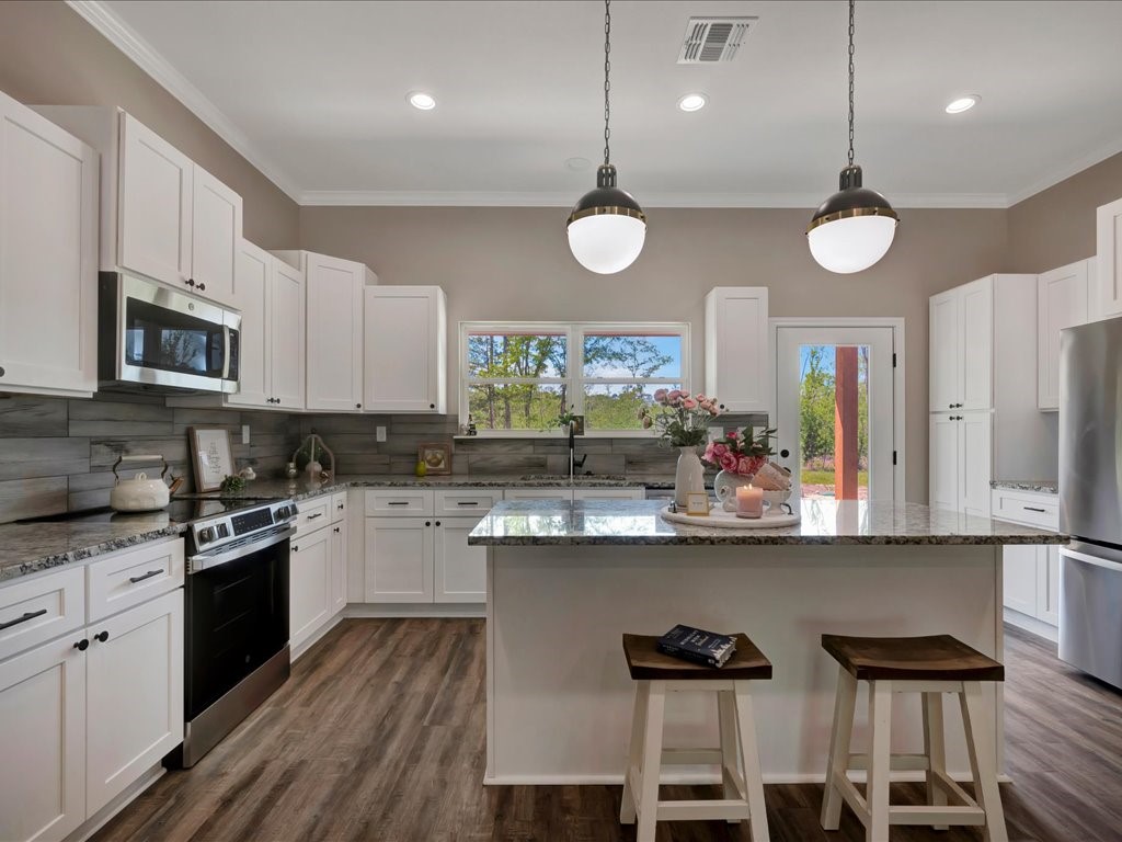 303 Schoolcraft Road Lufkin, TX 75901 - Photo 8 of 28
