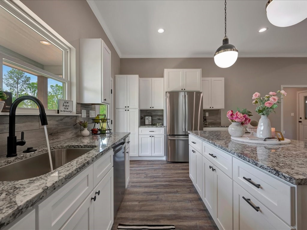 303 Schoolcraft Road Lufkin, TX 75901 - Photo 10 of 28