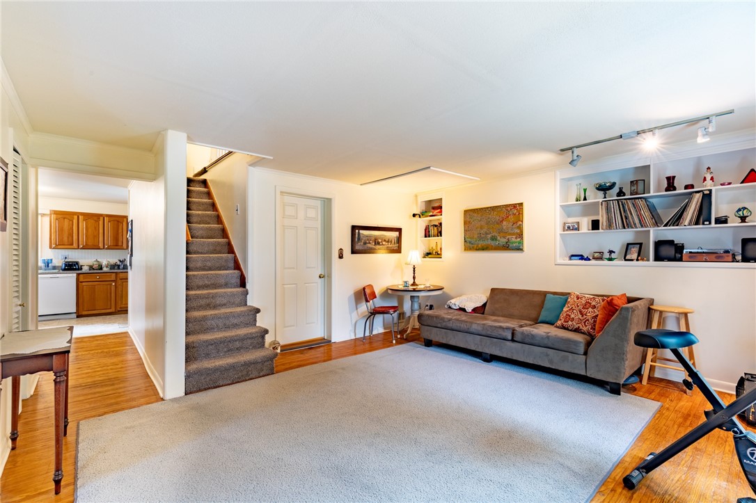 1744 Jackson Road Penfield, NY 14526 - Photo 6 of 50 Gallery Image 6
