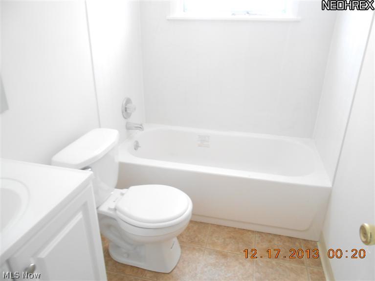 28825 Alton Road Wickliffe, OH 44092 - Photo 8 of 9 Gallery Image 8