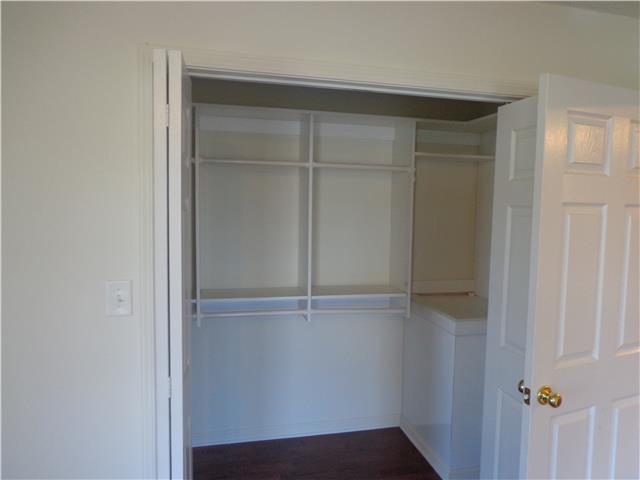 240 Hawkins Road Clarksville, TN 37040 - Photo 7 of 11 Gallery Image 7