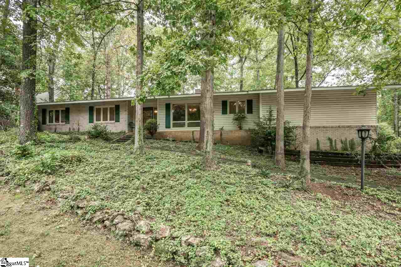 347 Pimlico Road Greenville, SC 29607 - Photo 2 of 28