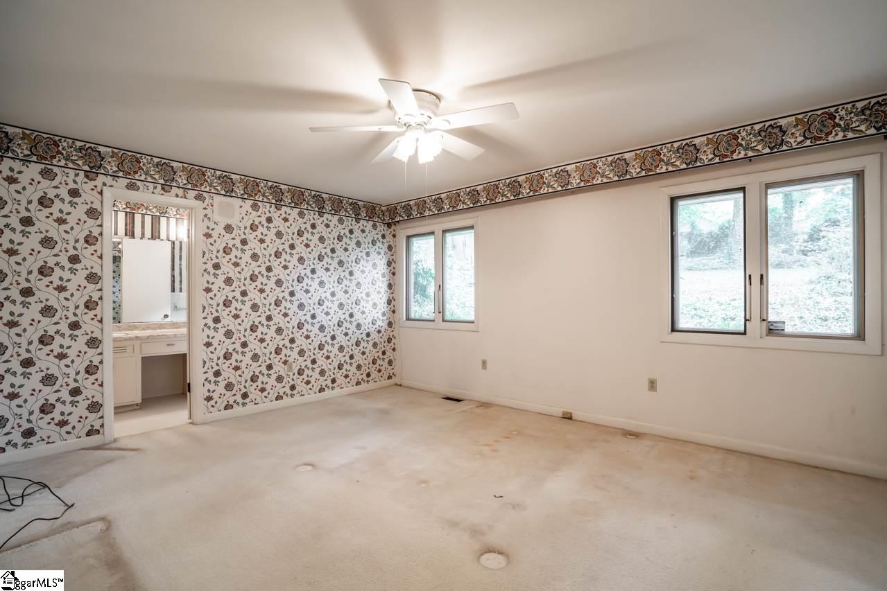 347 Pimlico Road Greenville, SC 29607 - Photo 10 of 28