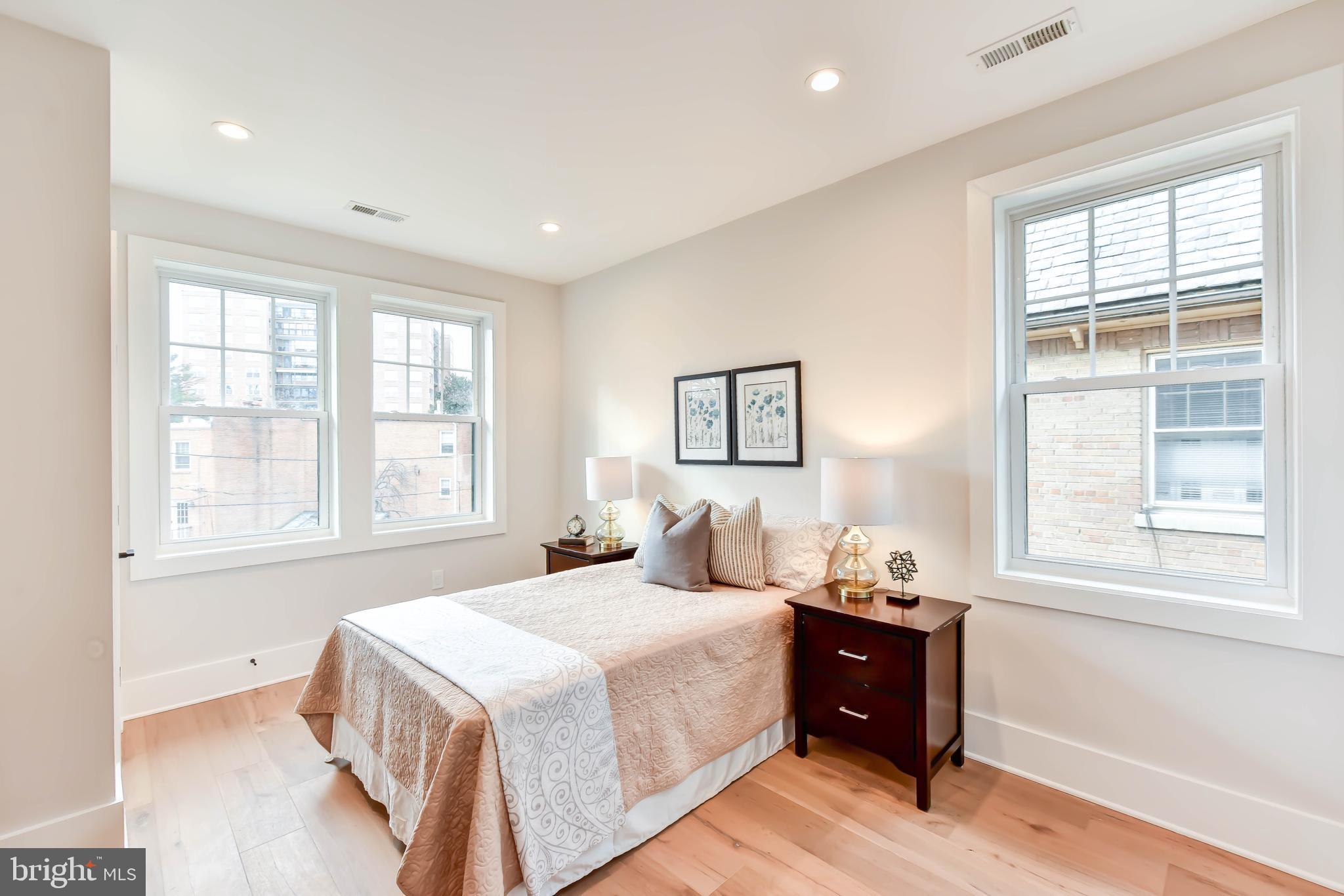 2814 39th Street Northwest Washington, DC 20007 - Photo 26 of 53