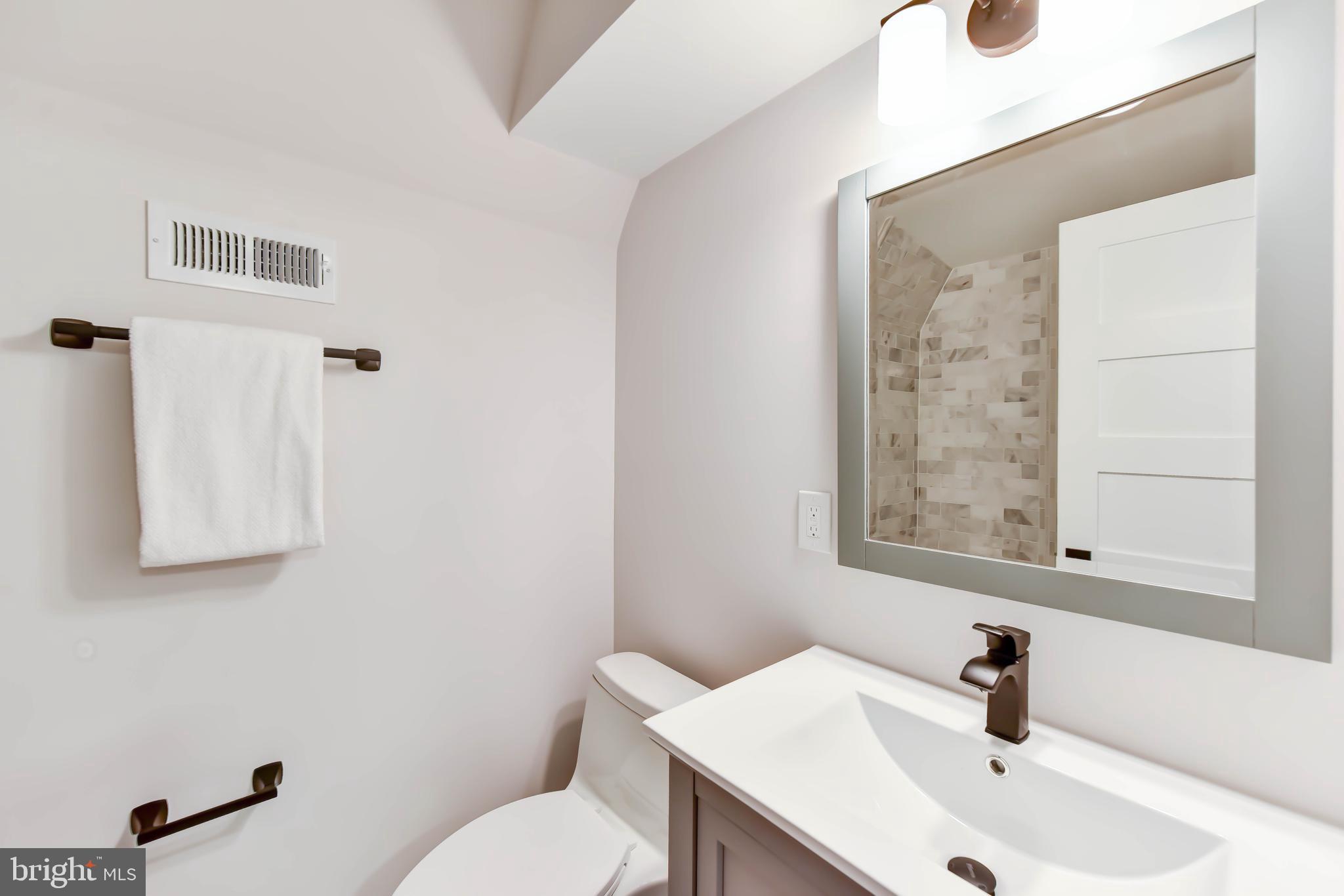 2814 39th Street Northwest Washington, DC 20007 - Photo 35 of 53