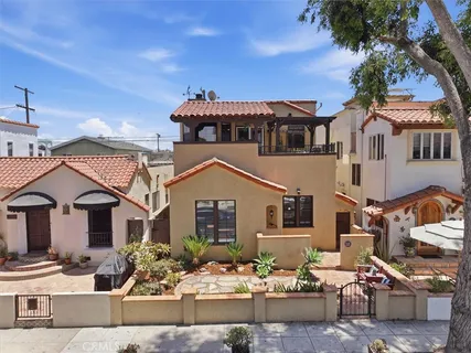 $1,599,000 | 118 Glendora Avenue, Long Beach, CA 90803