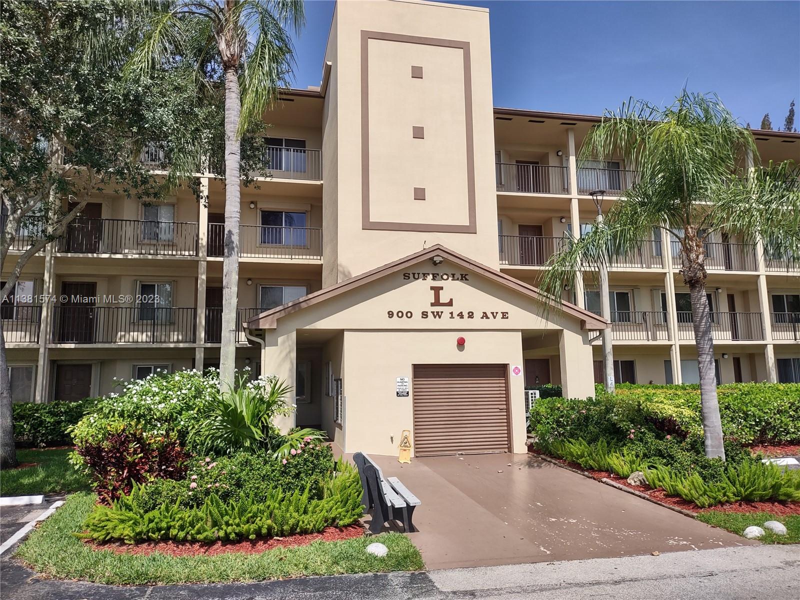 900 Southwest 142nd Avenue, Unit 113L, Pembroke Pines, FL 33027 Compass