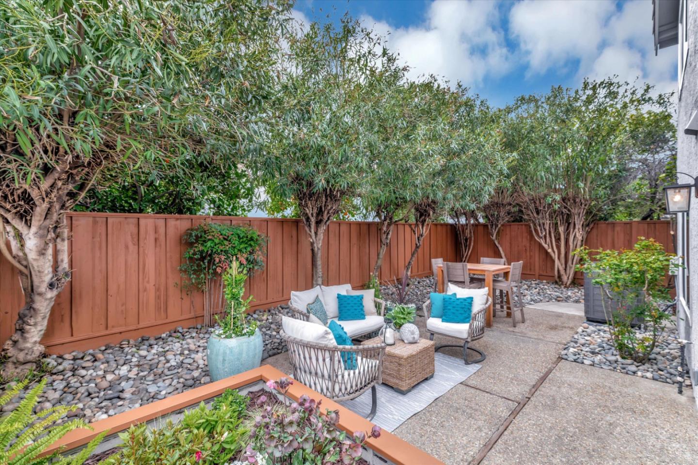 682 Ridgeview Terrace Fremont, CA 94536 - Photo 31 of 38 a backyard of a house with lots of green space