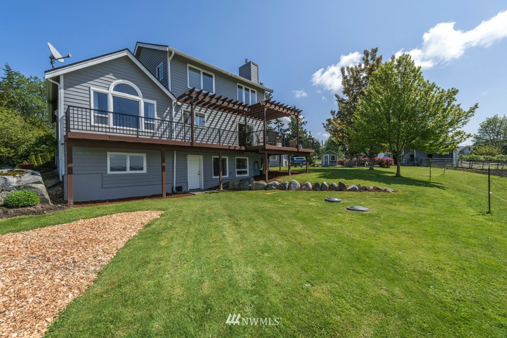 11294 Walker Road Mount Vernon, WA 98273 - Photo 1 of 25