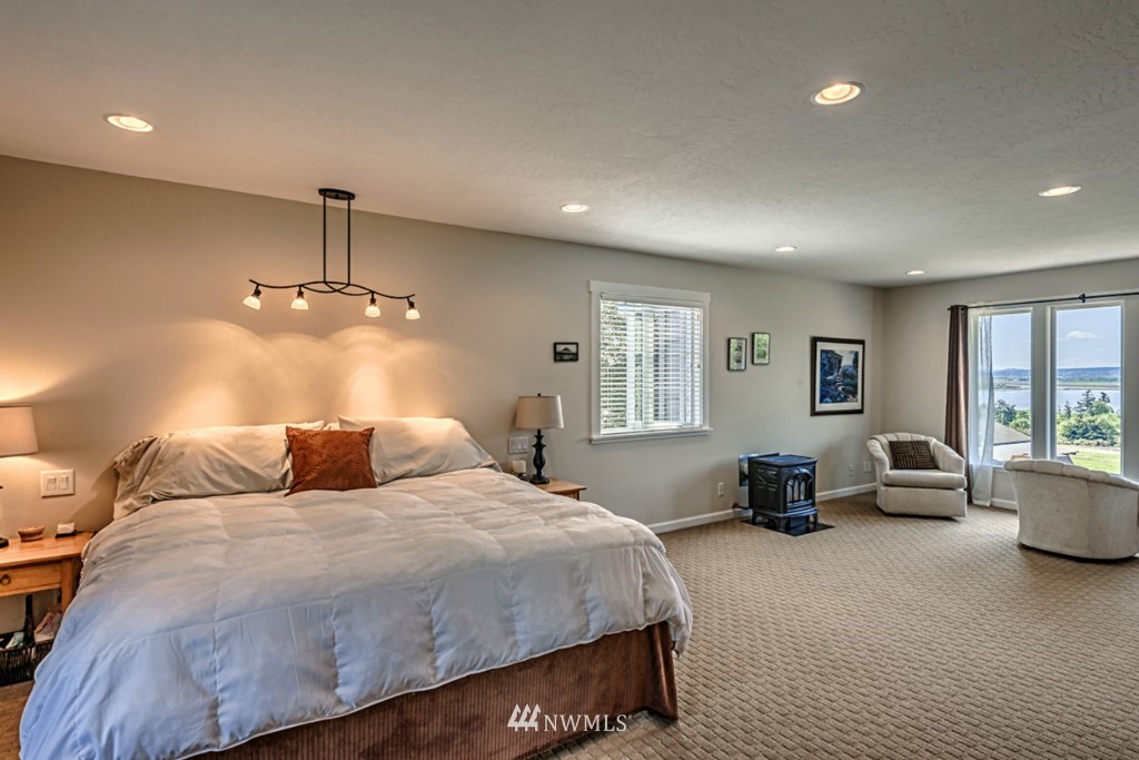 11294 Walker Road Mount Vernon, WA 98273 - Photo 11 of 25