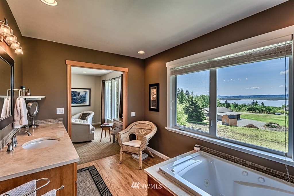 11294 Walker Road Mount Vernon, WA 98273 - Photo 13 of 25