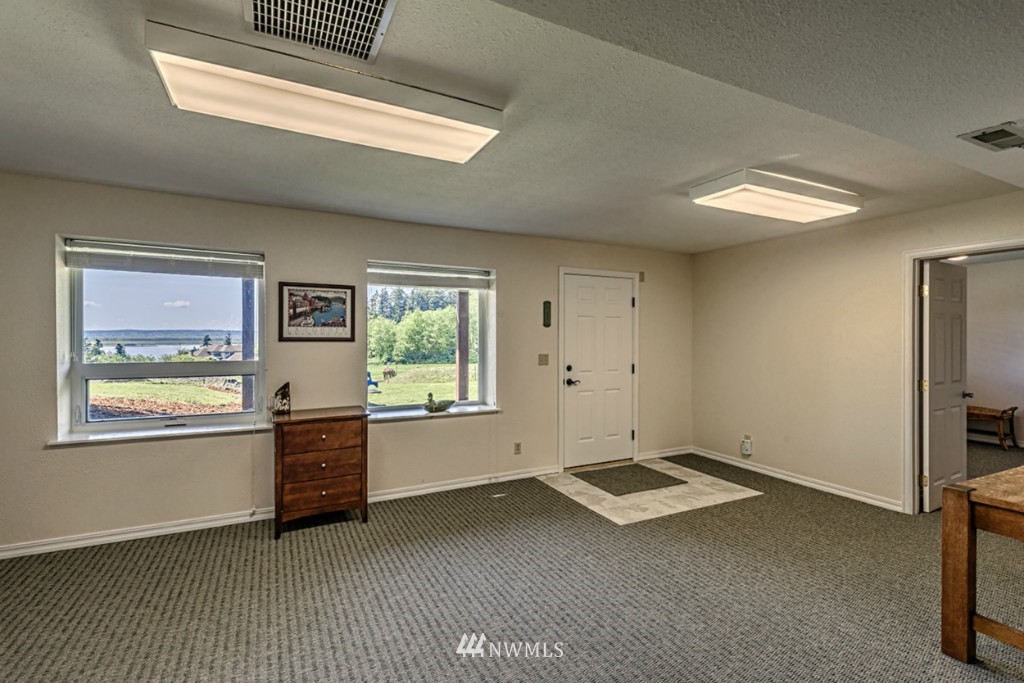 11294 Walker Road Mount Vernon, WA 98273 - Photo 16 of 25