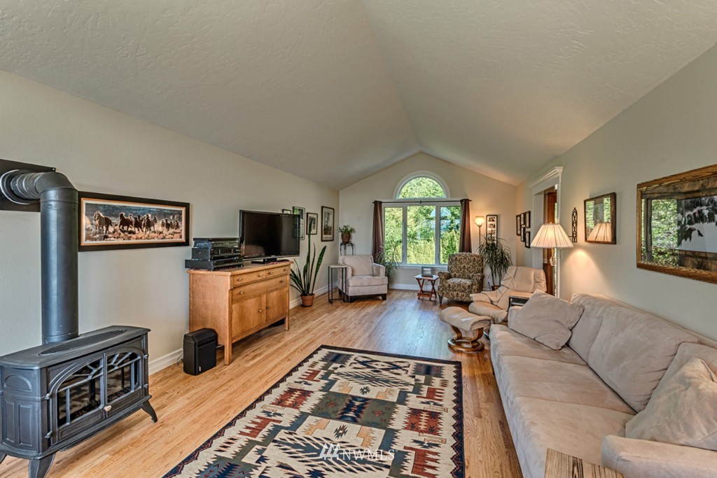11294 Walker Road Mount Vernon, WA 98273 - Photo 6 of 25