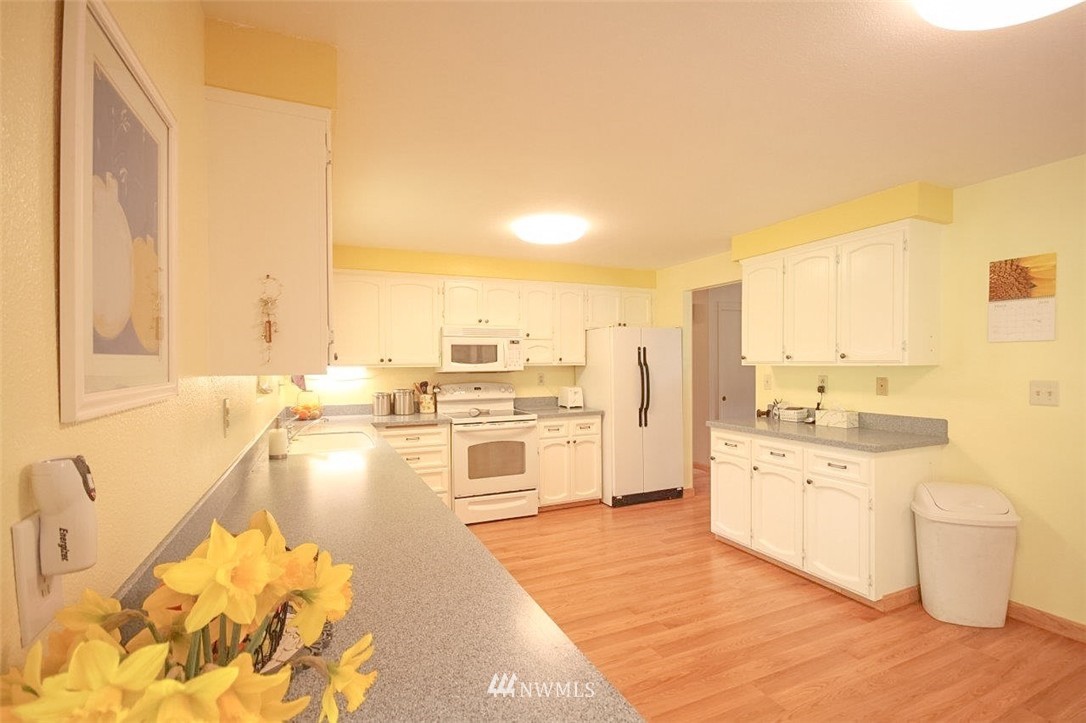 78 West Wishkah Road Aberdeen, WA 98520 - Photo 16 of 24