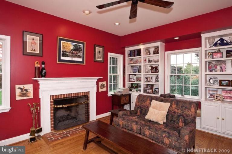 305 West Wind Road Towson, MD 21204 - Photo 12 of 20 Den