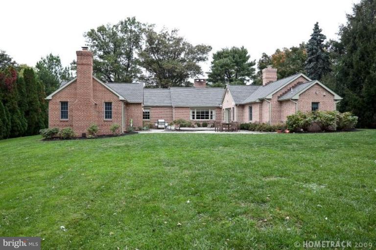 305 West Wind Road Towson, MD 21204 - Photo 20 of 20 Exterior #2
