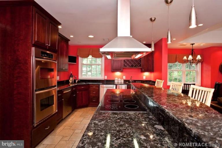 305 West Wind Road Towson, MD 21204 - Photo 5 of 20 Kitchen #2