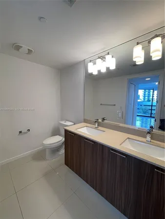 $3,100 | 5252 Northwest 85th Avenue, Unit 303, Doral, FL 33166