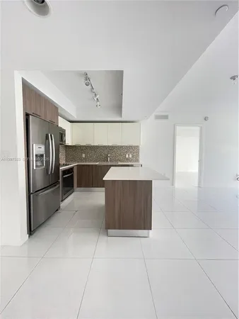 $3,100 | 5252 Northwest 85th Avenue, Unit 303, Doral, FL 33166