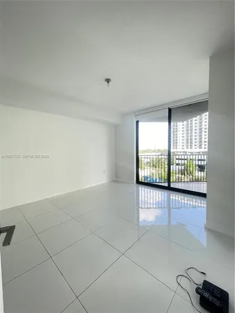 $3,100 | 5252 Northwest 85th Avenue, Unit 303, Doral, FL 33166