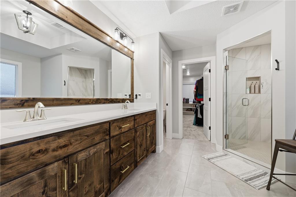 809 Maple Street Lone Jack, MO 64070 - Photo 25 of 53