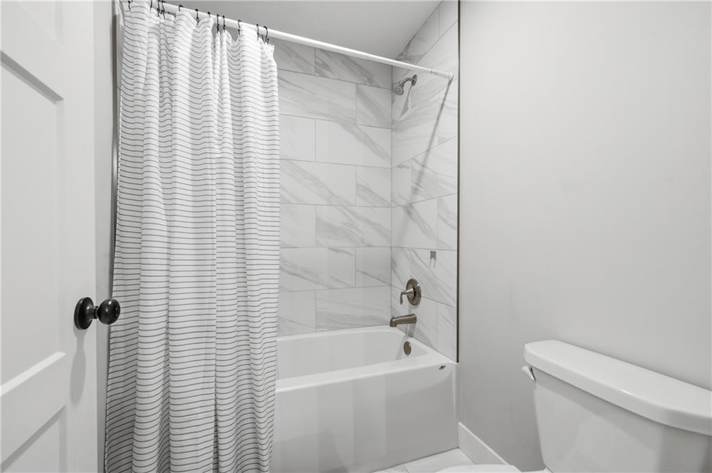 809 Maple Street Lone Jack, MO 64070 - Photo 36 of 53