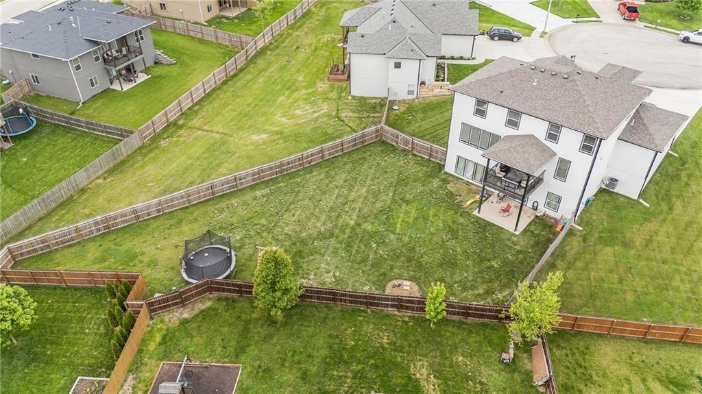 809 Maple Street Lone Jack, MO 64070 - Photo 46 of 53