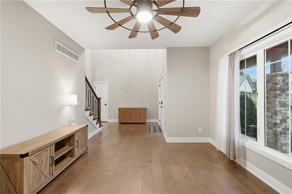 809 Maple Street Lone Jack, MO 64070 - Photo 8 of 53