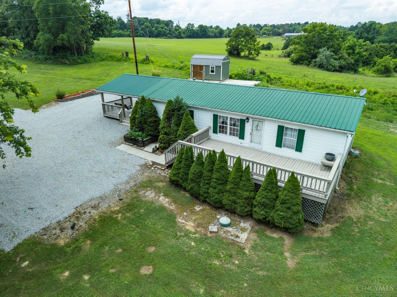 6935 Oak Ridge Road Hillsboro, OH 45133 - Photo 1 of 43