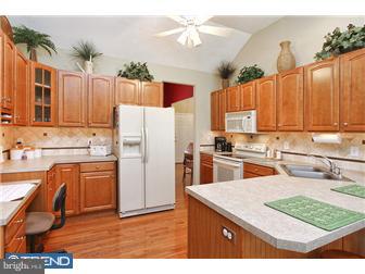 8 Shadybrook Road Mullica Hill, NJ 08062 - Photo 3 of 12 Kitchen