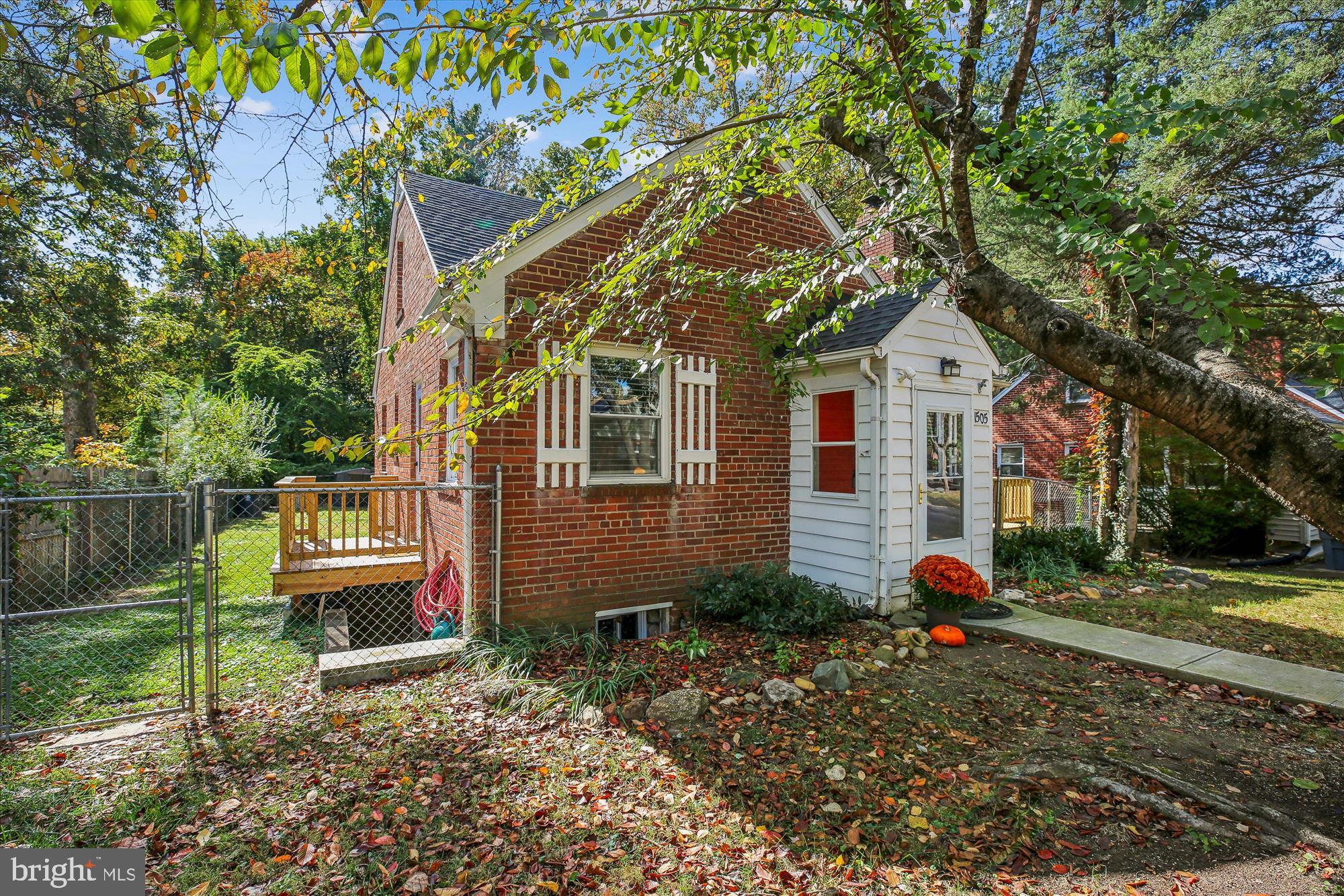 1505 Drexel Street Takoma Park, MD 20912 - Photo 3 of 47