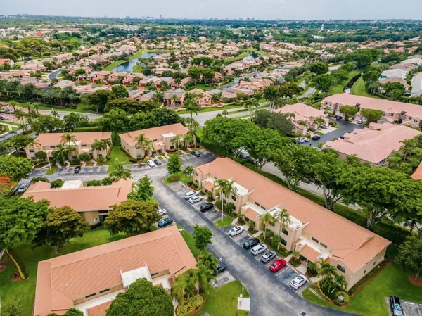 $2,750 | 6666 Montego Bay Boulevard, Unit E, Boca Raton, FL 33433