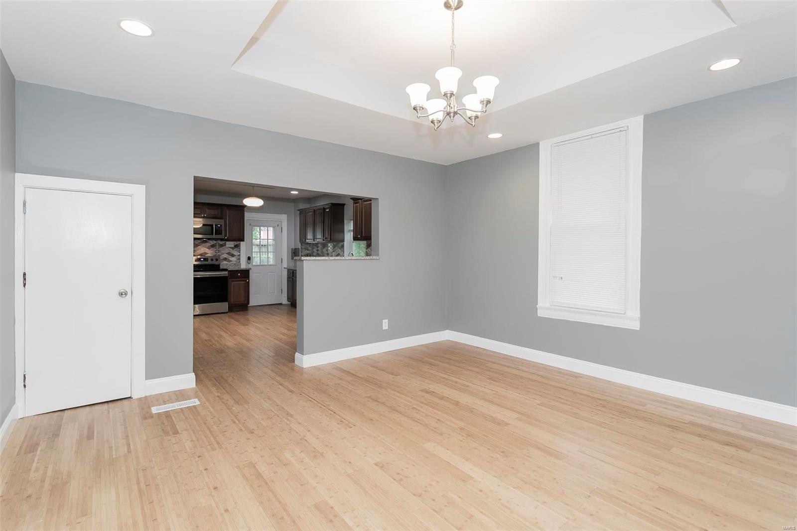 8014 Mathilda Avenue St. Louis, MO 63123 - Photo 18 of 41 Gallery Image 18