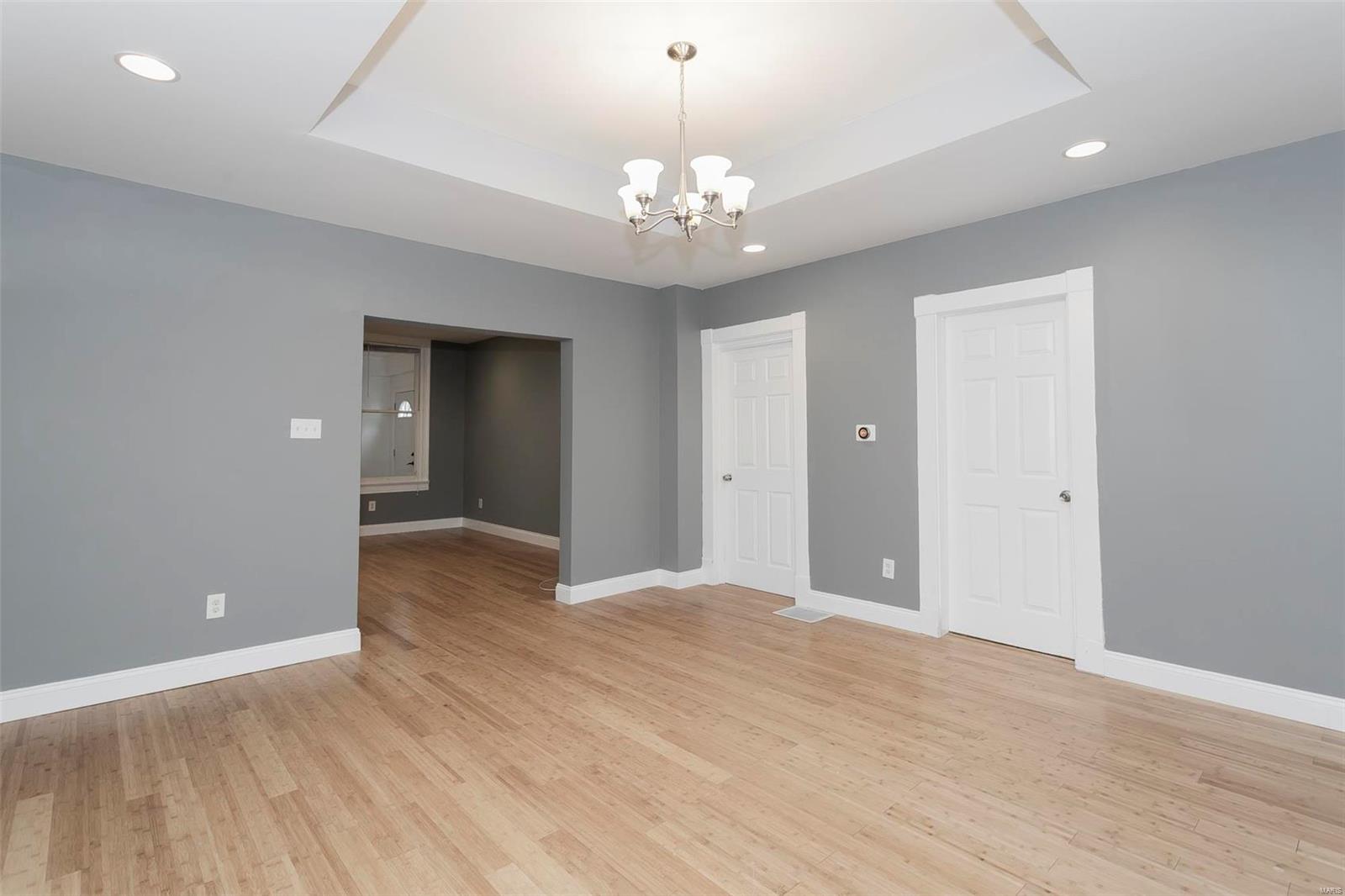 8014 Mathilda Avenue St. Louis, MO 63123 - Photo 20 of 41 Gallery Image 20