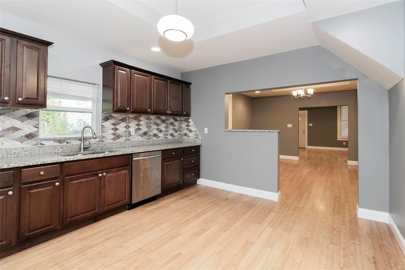 8014 Mathilda Avenue St. Louis, MO 63123 - Photo 22 of 41 Gallery Image 22