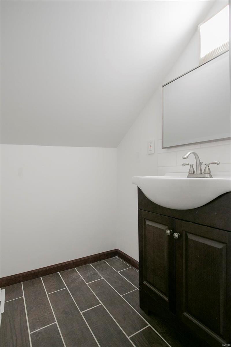 8014 Mathilda Avenue St. Louis, MO 63123 - Photo 36 of 41 Gallery Image 36