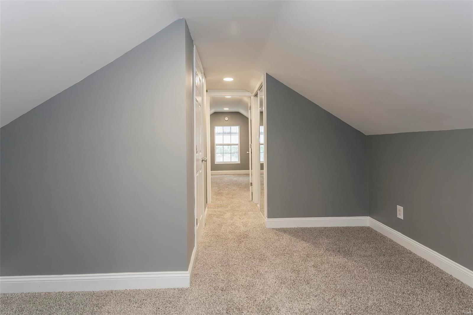 8014 Mathilda Avenue St. Louis, MO 63123 - Photo 37 of 41 Gallery Image 37