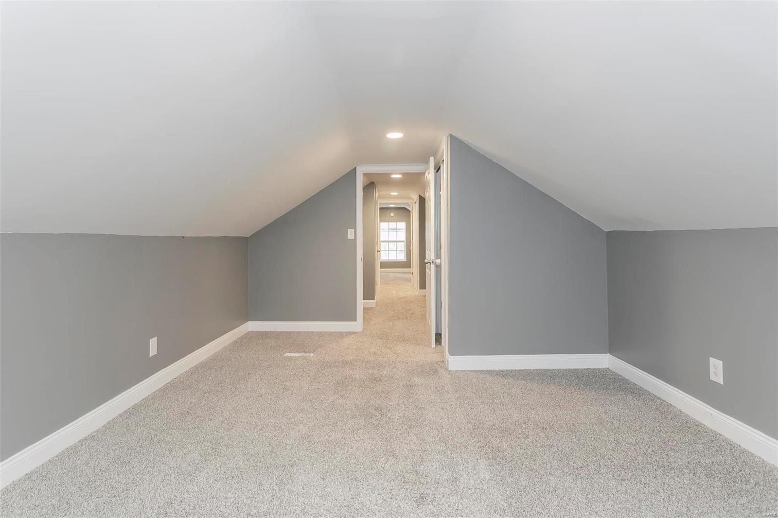 8014 Mathilda Avenue St. Louis, MO 63123 - Photo 40 of 41 Gallery Image 40