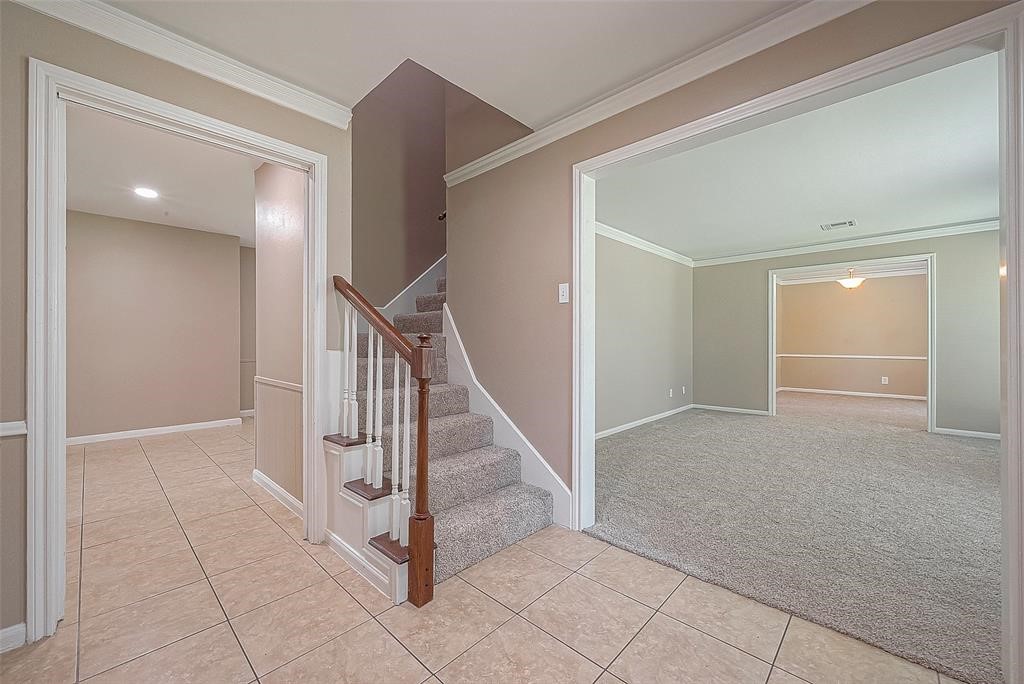 6534 Bayonne Drive Spring, TX 77389 - Photo 2 of 15 a view of an entryway