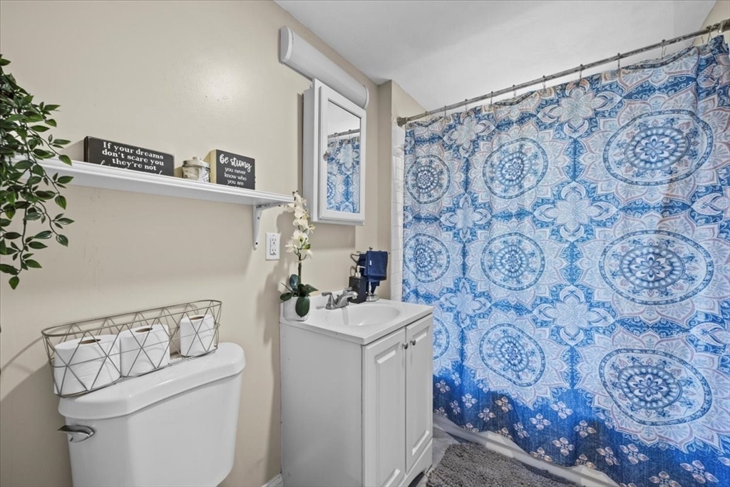 39 Johnston Road Boston, MA 02124 - Photo 11 of 42 Gallery Image 11