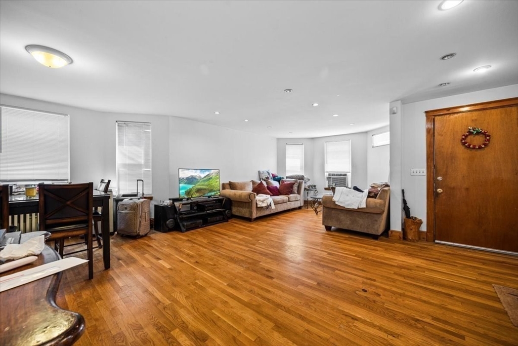 39 Johnston Road Boston, MA 02124 - Photo 25 of 42 Gallery Image 25